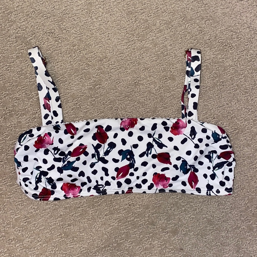 Beach riot bikini top